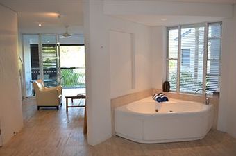 Hotel Noosa Blue Resort
