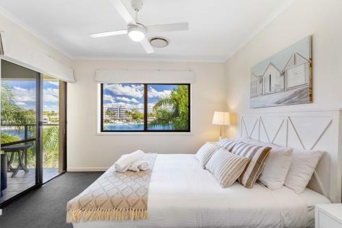Hotel Culgoa Point Beach Resort