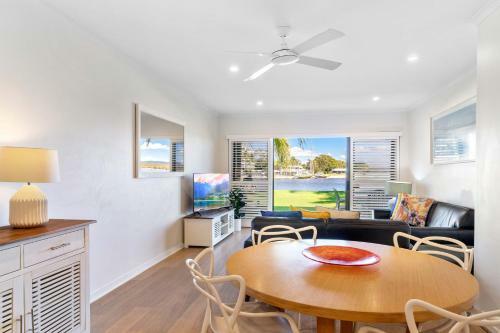 Hotel Culgoa Point Beach Resort