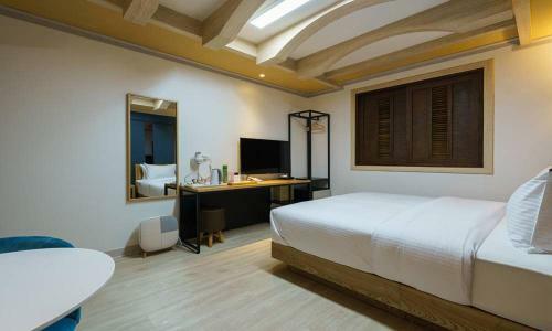 Gumi Time Hotel