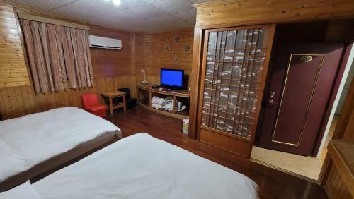 Hotel ?????????