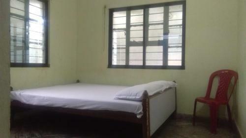 Hotel Amit Rest House By Wb Inn