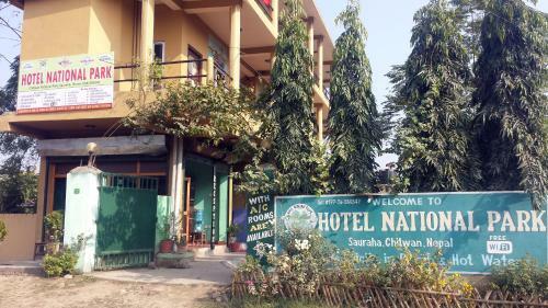 Hostal Nikunj Safari Guest House