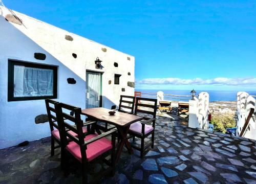 Apartment In Rural House With Wifi And Ocean View
