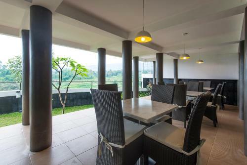 Hostal Lembang Views