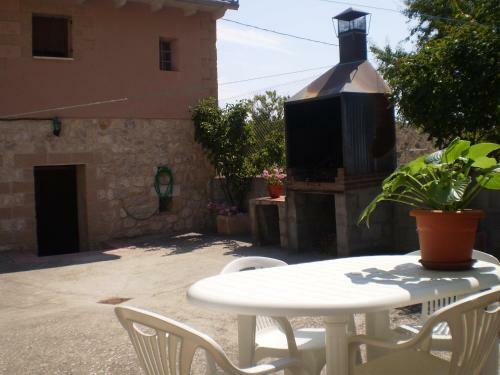 Los Olmos Holiday Home