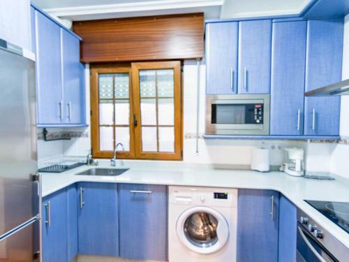 Apartamento Coqueta Y Luminosa Casa Con Jard�n