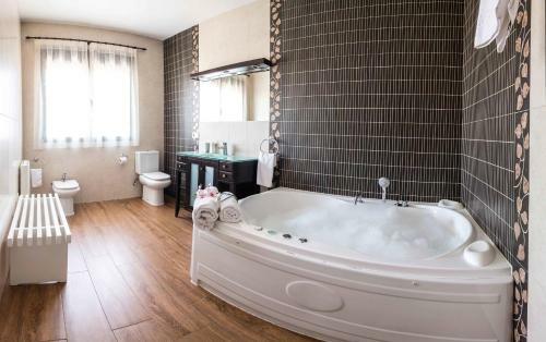 Callej�n Del Pozo I 10-15 Pax - A49128
