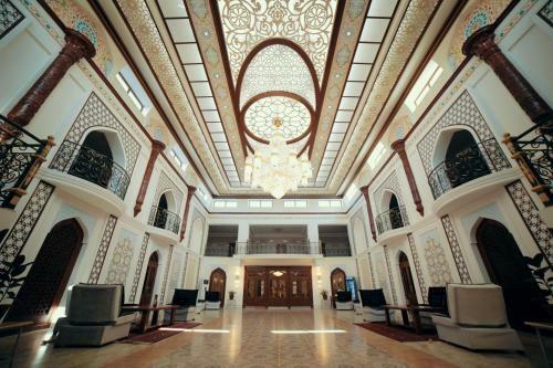 Erkin Palace Hotel