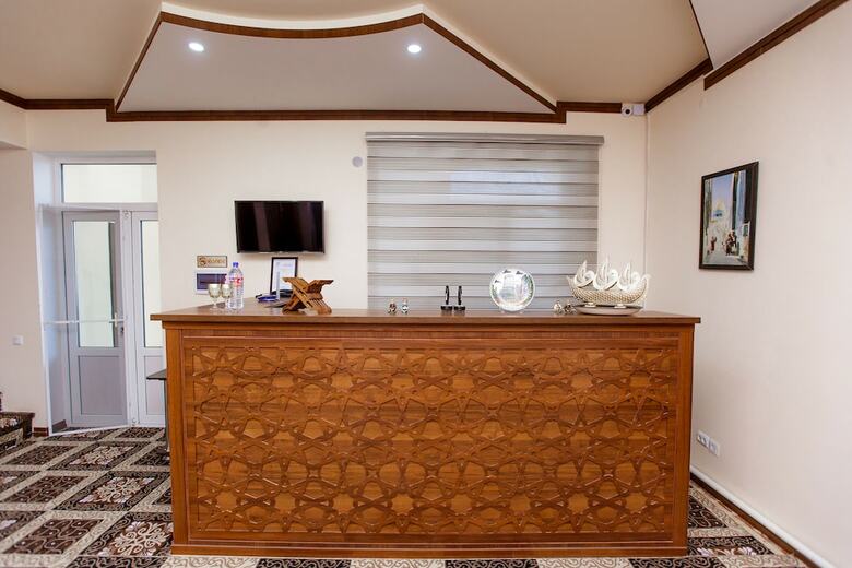 Hostal Xurshidabonu Guest House
