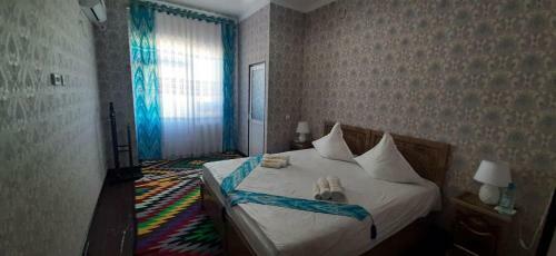 Hostal Guest House Art Postindoz