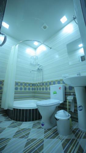 Hostal Qutlug Qadam Guest House