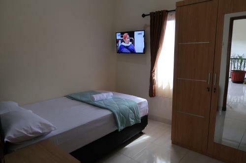 Hostal Solota Kostel Syariah