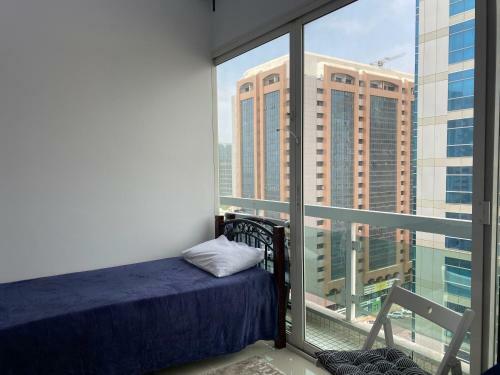 Panoramic Guest Room
