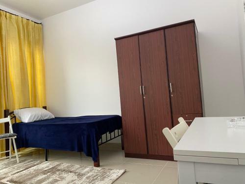 Panoramic Guest Room