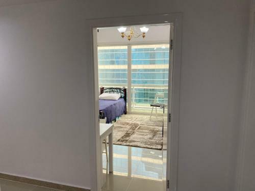 Panoramic Guest Room