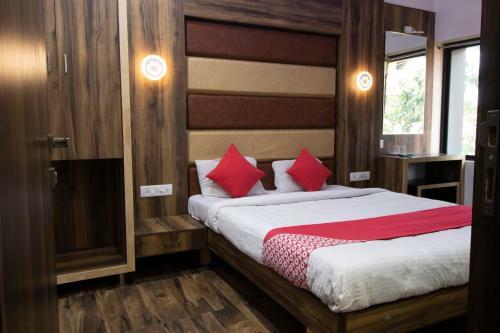 Oyo Flagship 43003 Hotel Sai Plaza