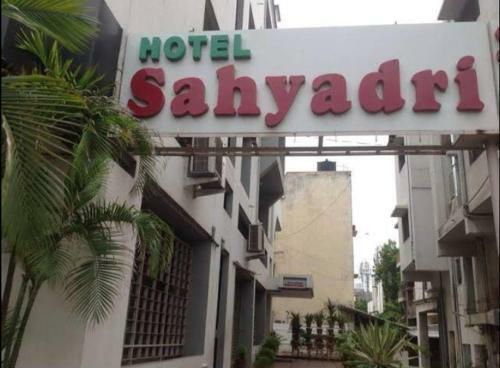 Hotel Sahyadri