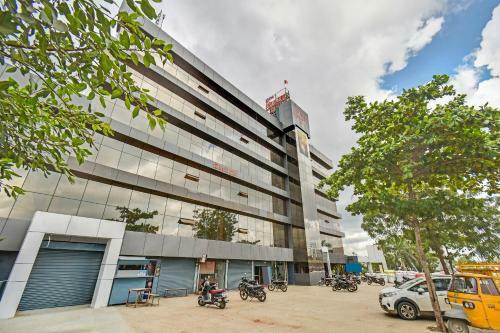 Oyo 79409 Hotel Shivraj Executive