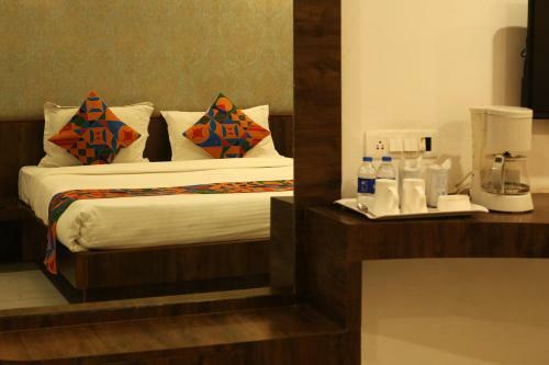 Hotel Varsha Inn