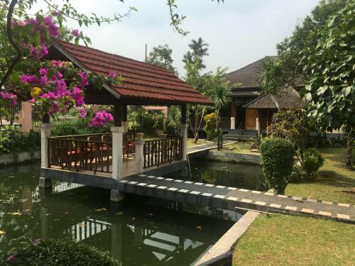 Villa Yosky Indonesia