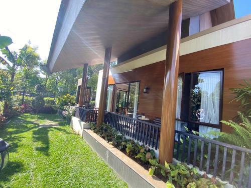 Luxurious Modern Villa At Vimala Hills