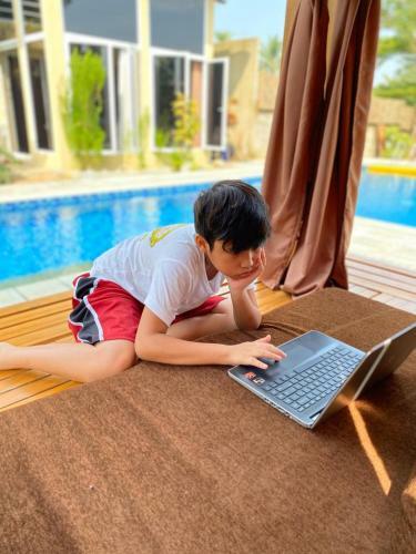 Hotel Embay House & Private Pool