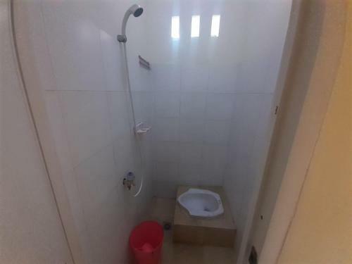 Hotel Kost Carmelia Syariah Baranangsiang Bogor