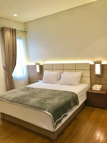 Vimala Hills Villa 3 Bedrooms