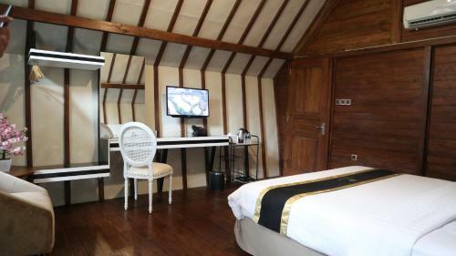 Hotel Chevilly Resort & Camp