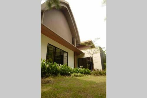 Villa The Pines Vimala Hills