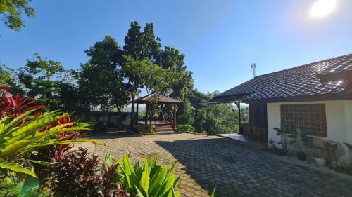 Villa Muja