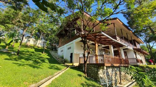 Villa Muja