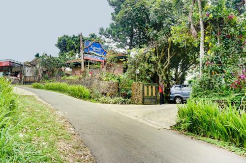 Hotel Oyo 90667 Katumbiri Resort
