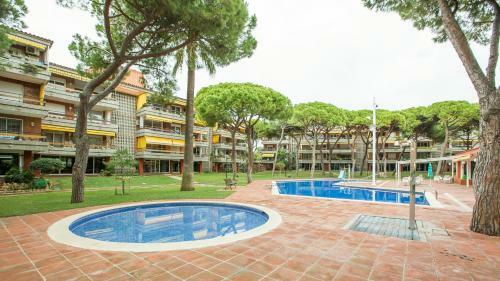 Luxury Gava Beachfront Apartment Barcelona