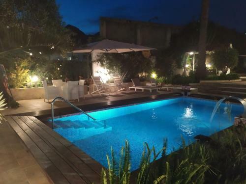 Hostal Berg & Zon