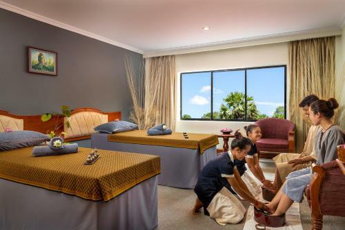 Dragon Royal Angkor Hotel