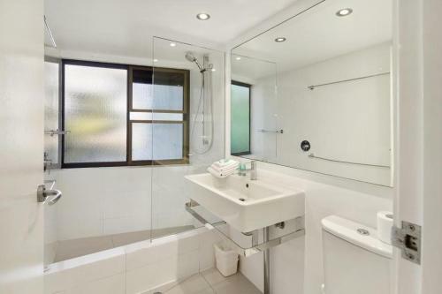 Aparthotel Little Cove Court