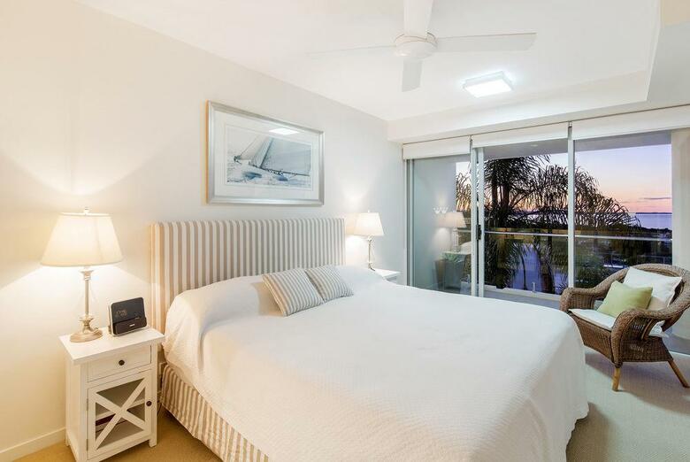 Hotel Noosa Crest Resort