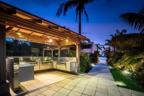 Aparthotel Noosa Harbour Resort