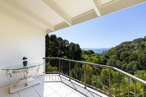Viewland Drive Apartments