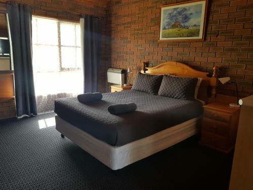 Walkabout Motel