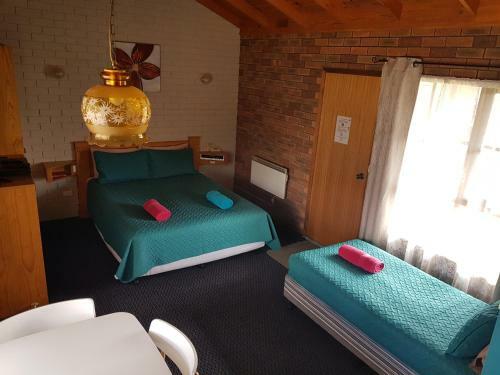 Walkabout Motel