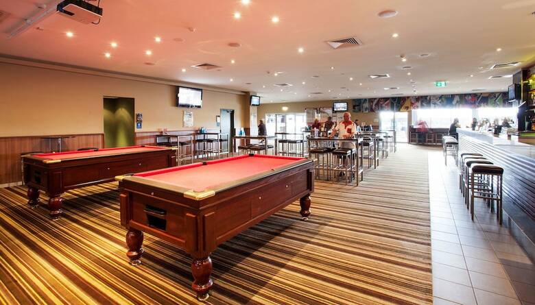 Dalrymple Hotel