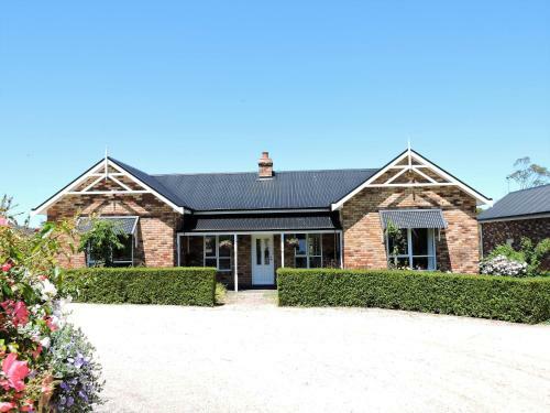 Villa Hazelcreek Cottages