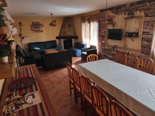 Los Alisos Casa Rural