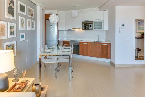 Architect's Beach Apartment