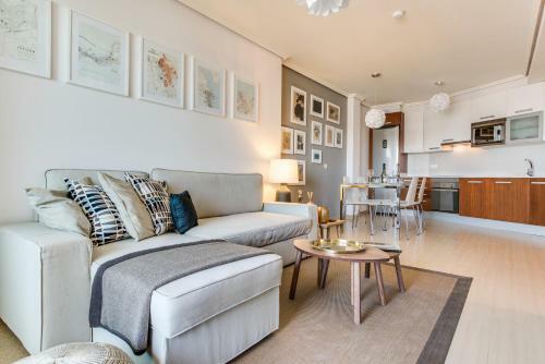 Architect's Beach Apartment