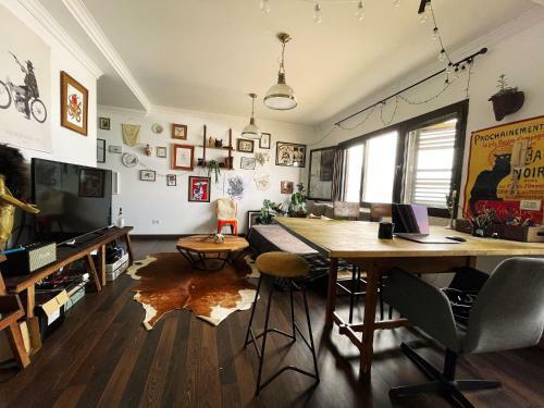 Villa Atl�ntida. Precioso Apartamento Con Ventanas Al Mar