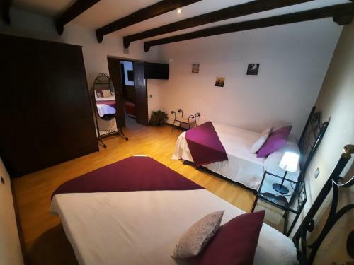 Casa Cueva Villa Aday